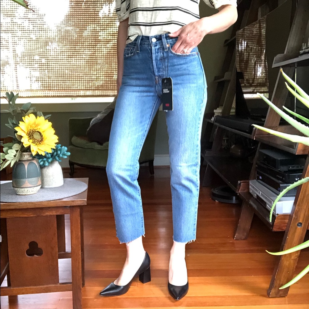 NWT Levi’s Wedgie Straight Crop Ankle Jeans - Picture 1 of 8